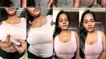 Horny Tamil Kanmani Teases Big Cleavage & Soft Belly Live
