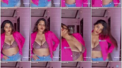 Horny Mallu Sara Teases Deep Cleavage in Pink Shirt