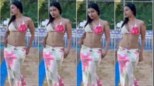 Actress Dharsha Insta exclusive pose