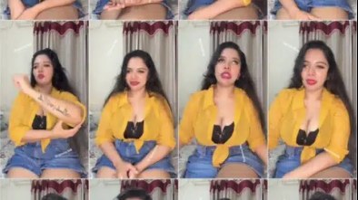 Insta fame Silpa Midhun cleavage exclusive live chat