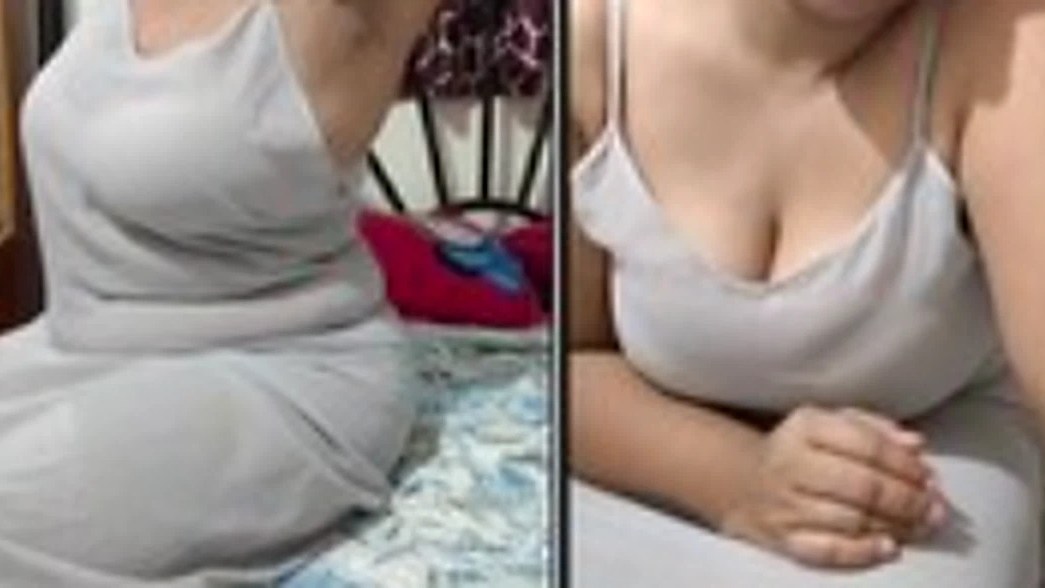 Mallu Devutty Devu shows cleavage on premium live chat