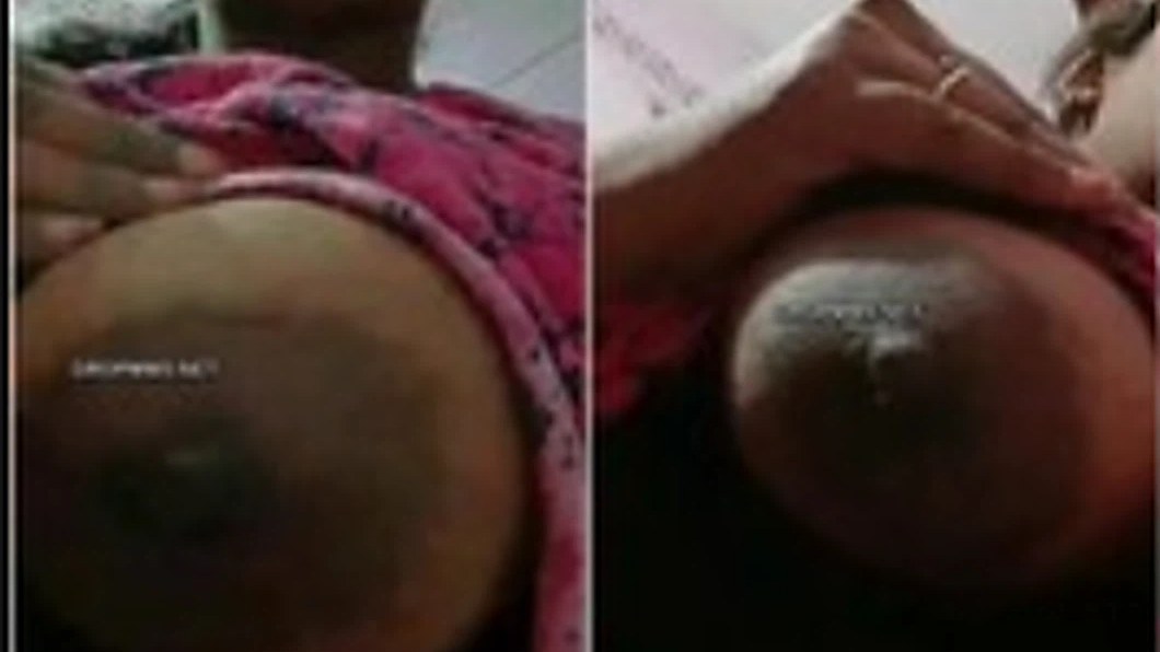 Telugu milf Asiya pulls her top down and shows her boobs