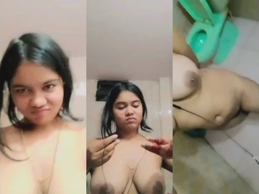 Cute Desi Girl Exposes Her Boobs
