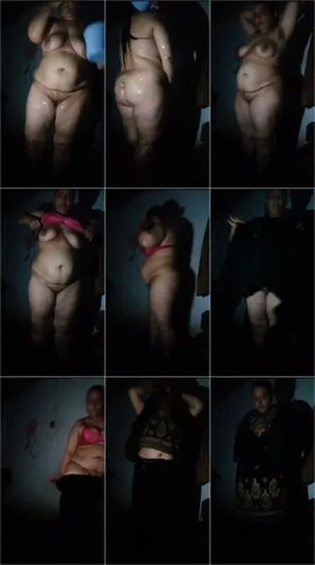 Chubby Desi Aunty Bathing and Undressing in Room