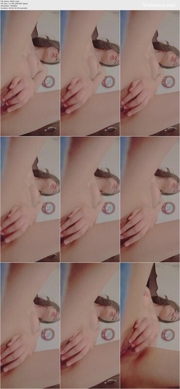 Beautiful paki babe fingering her pussy clips