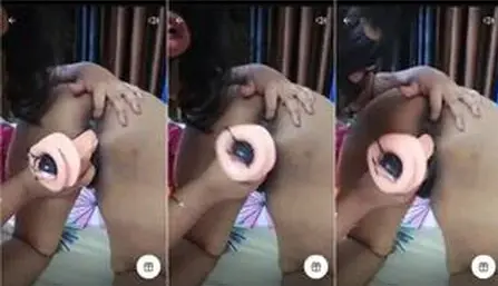 north indian tango aunty fucks pussy with dildo in lesbian show