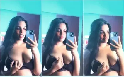 sexy babe teasing slowly and flashing her tits