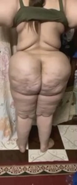 Huge Tanker MILF Mom Changes Dress Shows Boobs and Big Ass